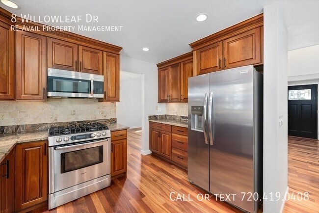 Building Photo - 8 Willowleaf Dr