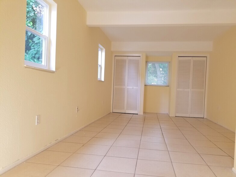 Bedroom (2) - 1118 15th St W