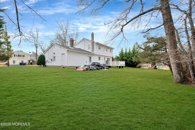 Building Photo - 429 Lake Ave