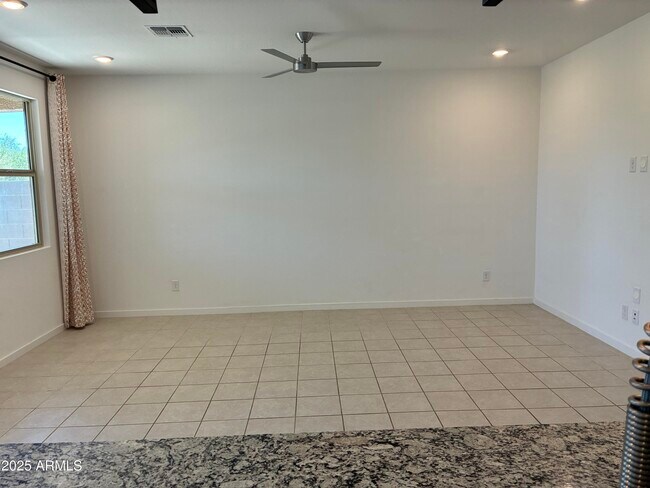 Building Photo - 27371 N 176th Dr