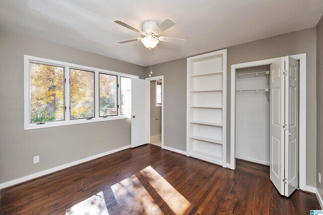 Building Photo - 2005 Chestnut Rd