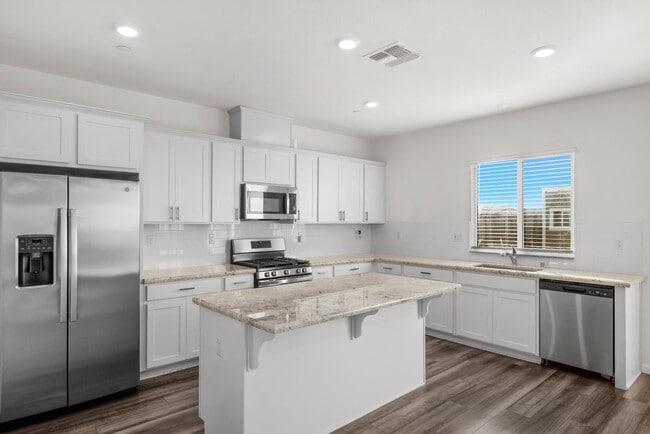 Building Photo - 2032 Gatlin Ct