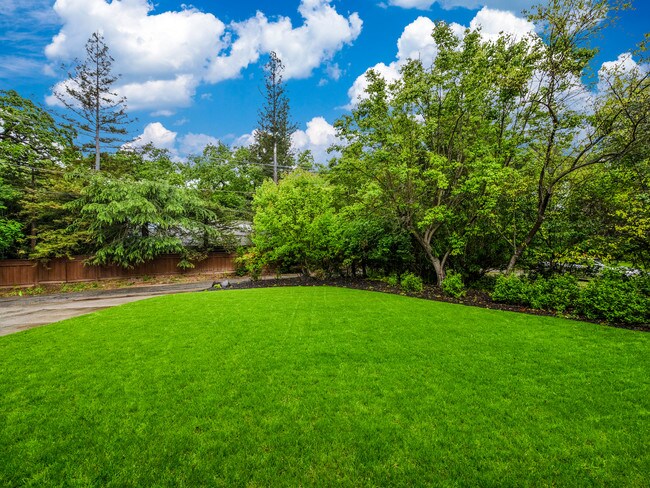 Building Photo - 2081 Danville Blvd