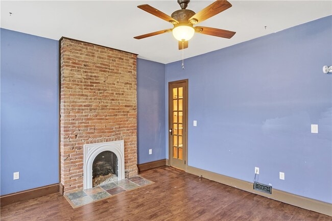 Building Photo - 297 42nd St