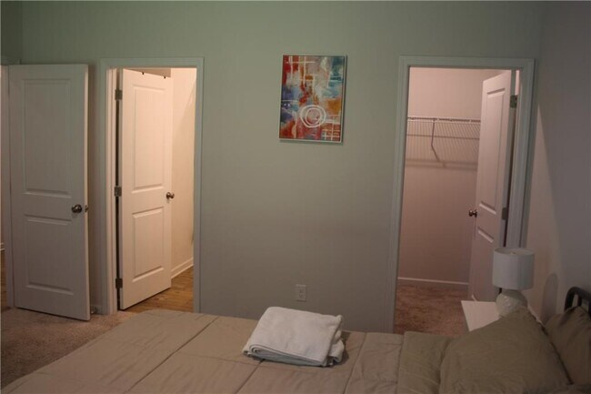 Building Photo - 3520 Pickens Lndg Dr