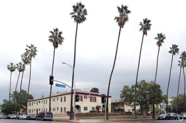 Primary Photo - 1100 S Westmoreland Ave