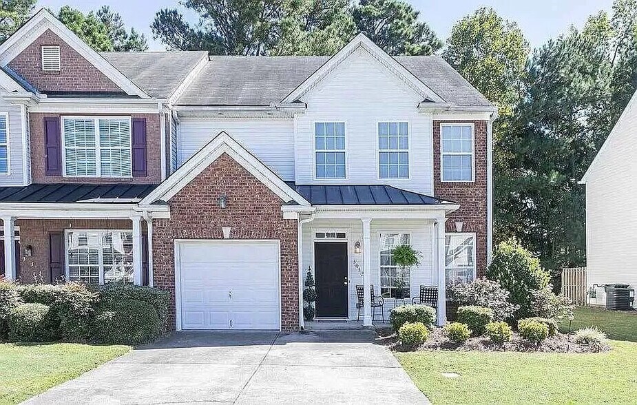 Building Photo - Room in Townhome on Kentmere Dr
