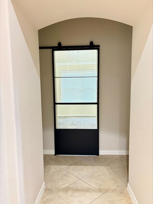 Building Photo - 3042 Currant Dr