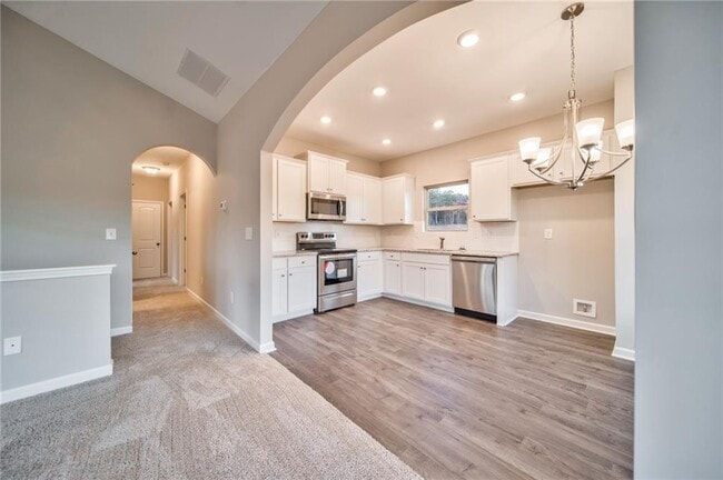 Building Photo - 21 Belfield Ct