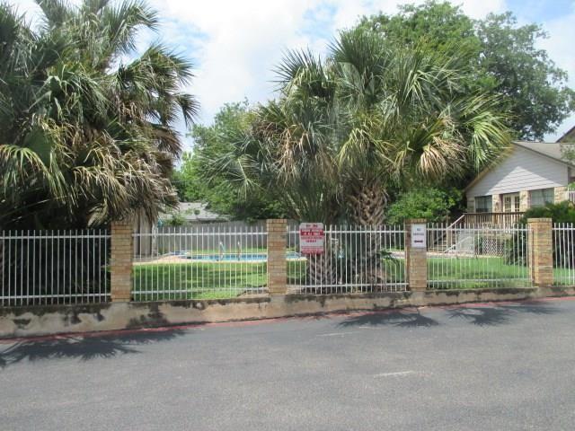 Building Photo - 7800 Northcrest Blvd