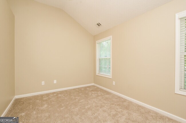 Building Photo - 4980 Wolfcreek View