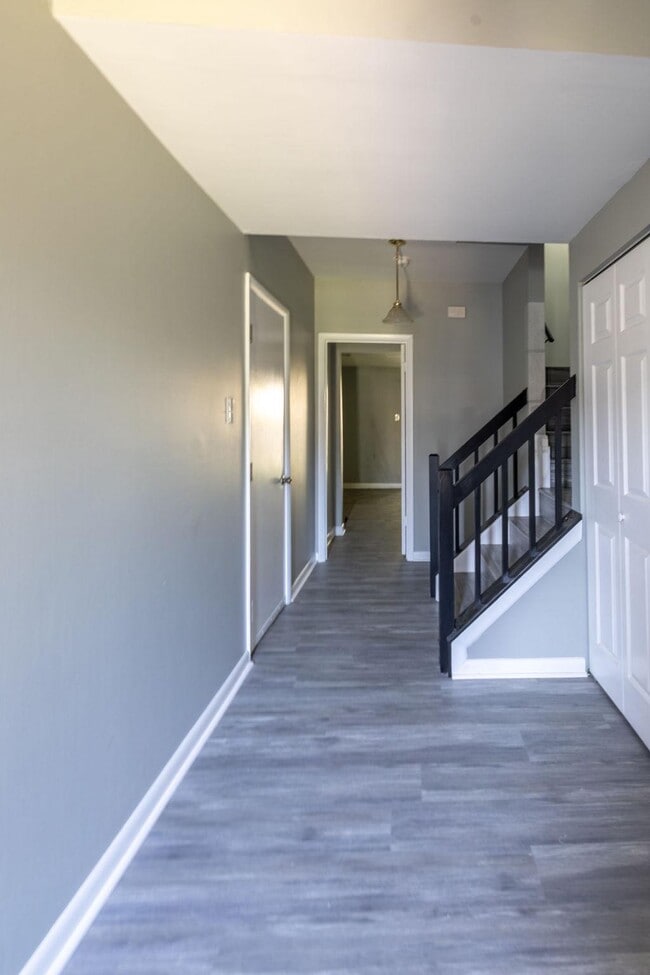 Building Photo - 15014 Courtland Pl