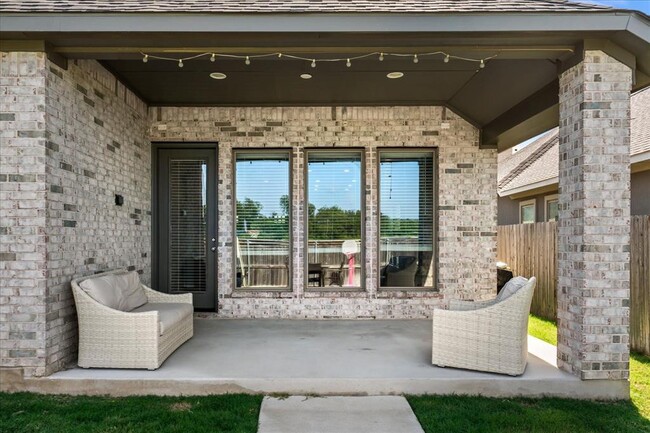 Building Photo - 861 Blue Oak Blvd
