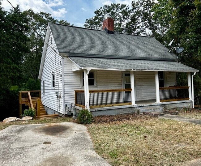 Primary Photo - 2 Bedroom 1 Bathroom