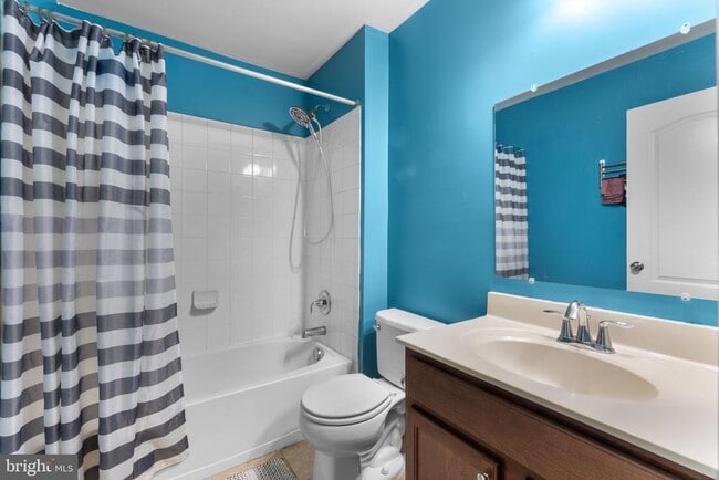 Building Photo - 15305 Kettlebaston Ln