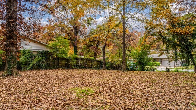 Building Photo - Charming Midtown Little Rock Home on Corner Lot – 3BR/2BA + Garage