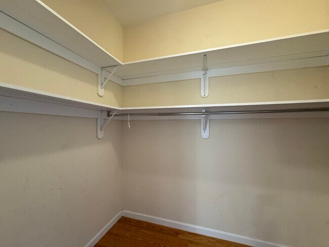 Building Photo - 58 Bostwick Ave