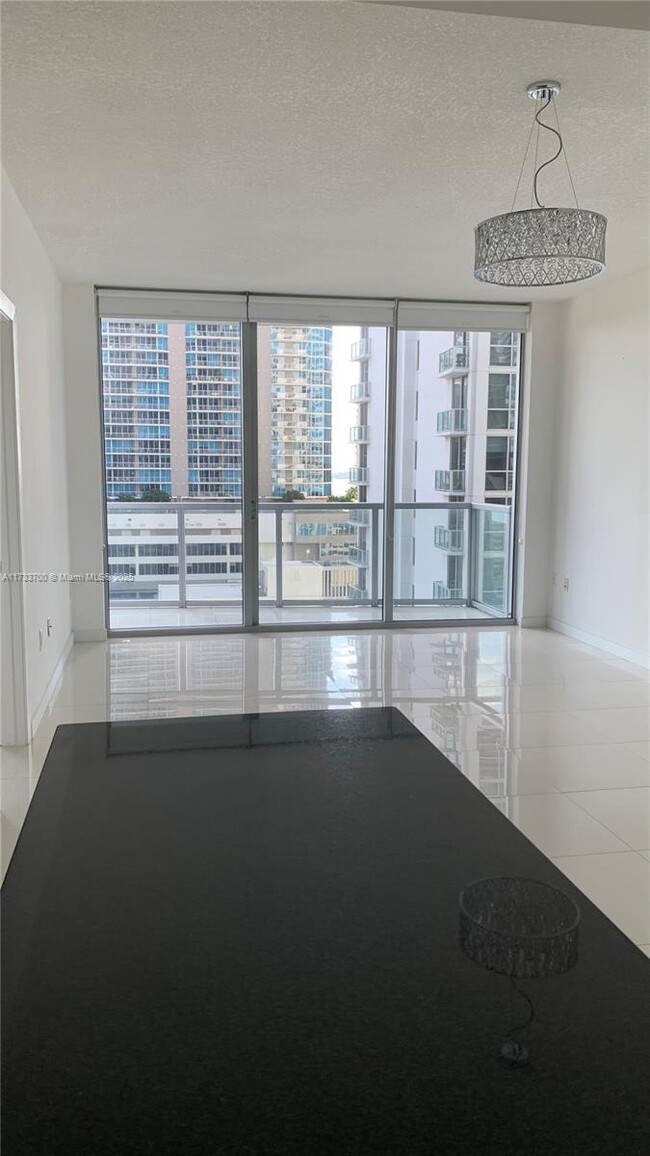 Building Photo - 1050 Brickell Ave