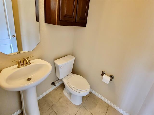 Building Photo - 1404 Arapaho Dr