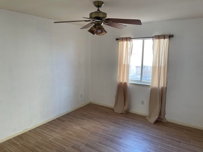 Building Photo - 1452 Sara Danielle Pl