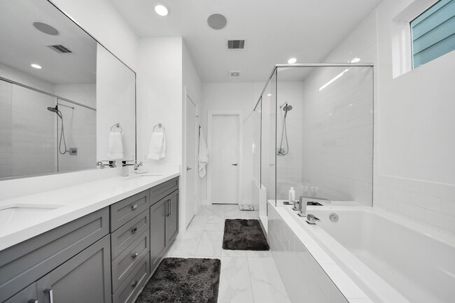 Building Photo - 1721 Eado Point Ln