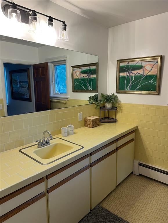 Building Photo - 9 Wampanoag Cir