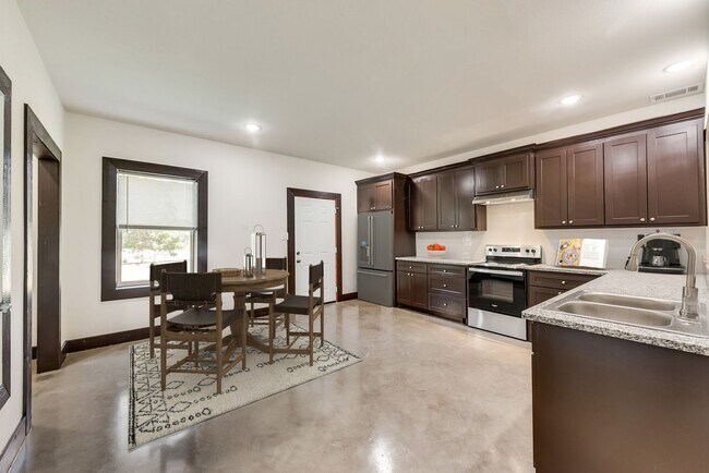 Building Photo - Longhorn Ranch-Barndo Community-Half Acre ...