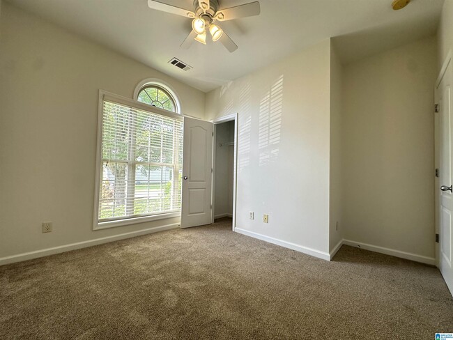Building Photo - 114 Vann Cir