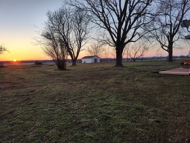 Building Photo - 2025 N 432