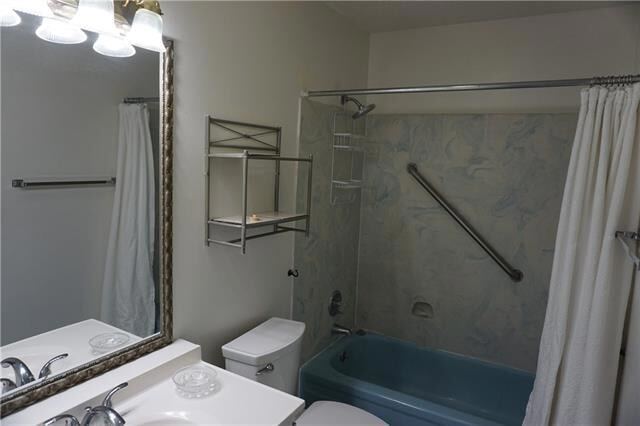 Building Photo - 4216 Loire Dr