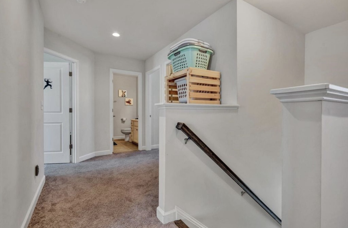 Building Photo - 62 Boxwood Ln