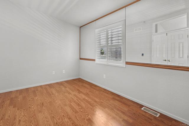 Building Photo - 8975 Lawrence Welk Dr