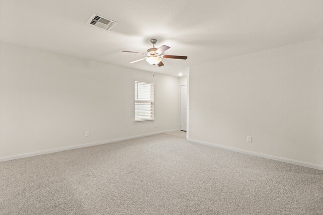 Building Photo - 27104 Leonardo Dr