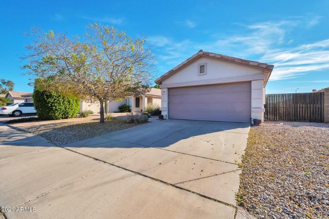 Building Photo - 9923 E Dragoon Cir