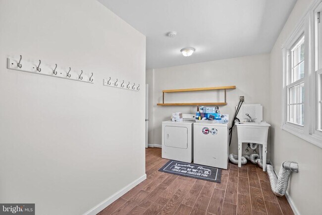 Building Photo - 778 Bobwhite Ln