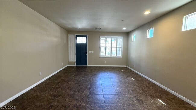 Building Photo - 6451 Parrot Ridge Ct