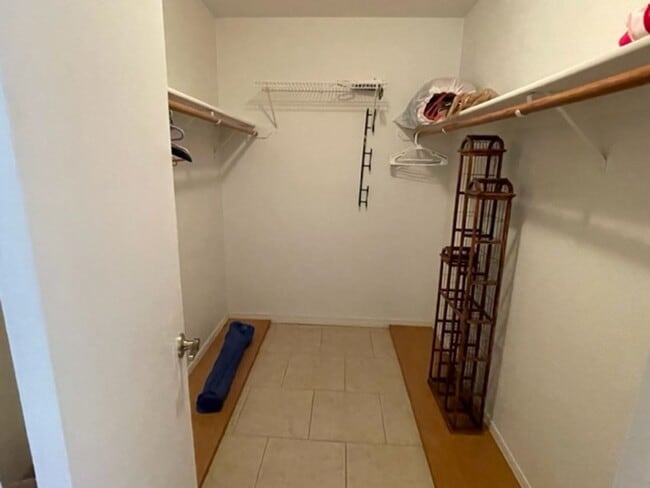 Building Photo - Fully Furnished 2 bedroom 2 bath long term...