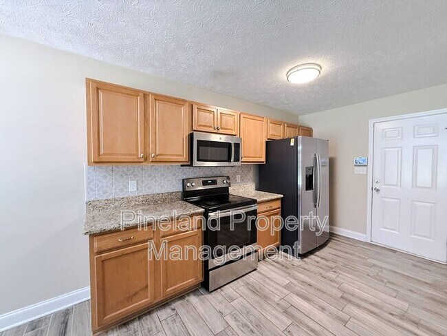 Building Photo - 117 Moorea Dr