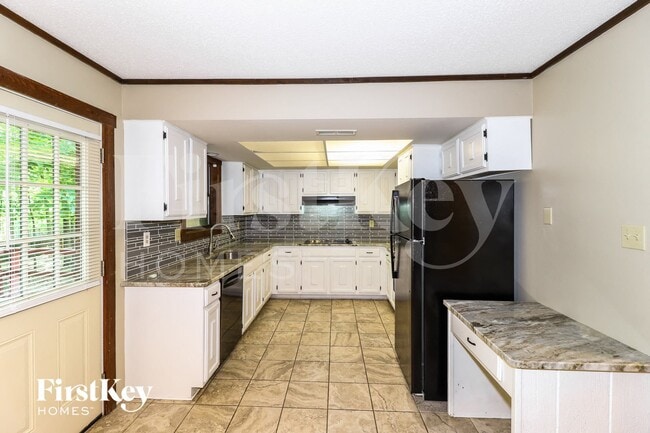 Building Photo - 8583 Grandbury Pl