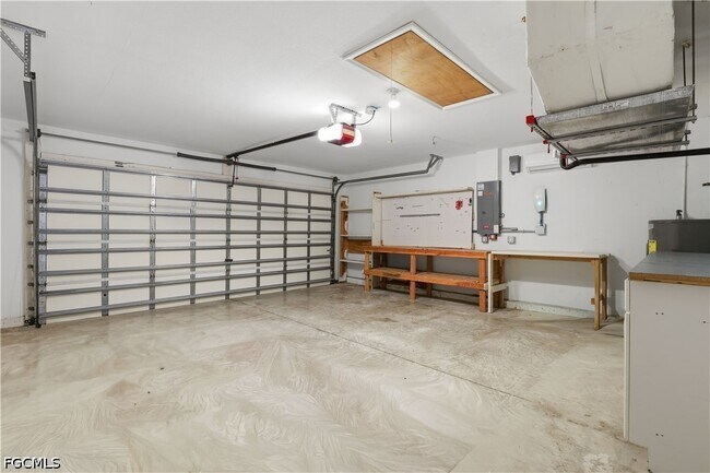 Building Photo - 3005 41st St W