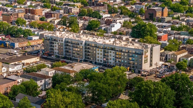 Building Photo - Verde Jersey City