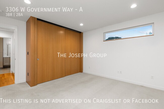 Building Photo - Stunning Magnolia 3 bed w/rooftop deck