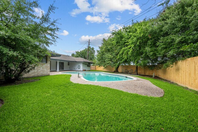 Building Photo - 3106 Salem Ct