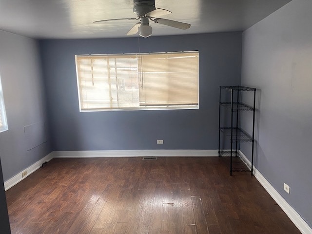 Building Photo - 9842 S Yates Blvd