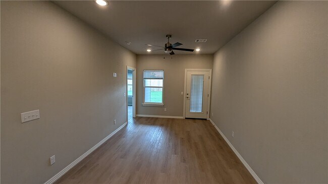 Building Photo - 1704-2-1602 SW Casuarina Dr
