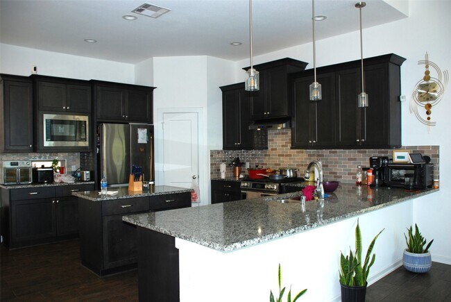 Building Photo - 17506 White Baneberry Dr