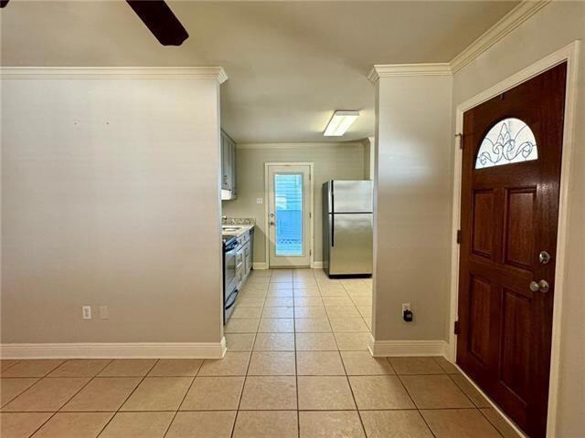 Building Photo - 6569 Center St