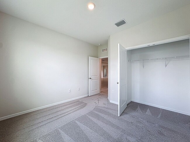 Building Photo - 10547 Bridgegate Hts Lp
