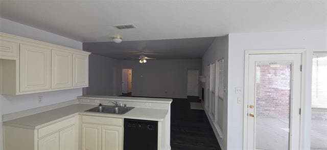 Building Photo - 5801 Homestead Ct