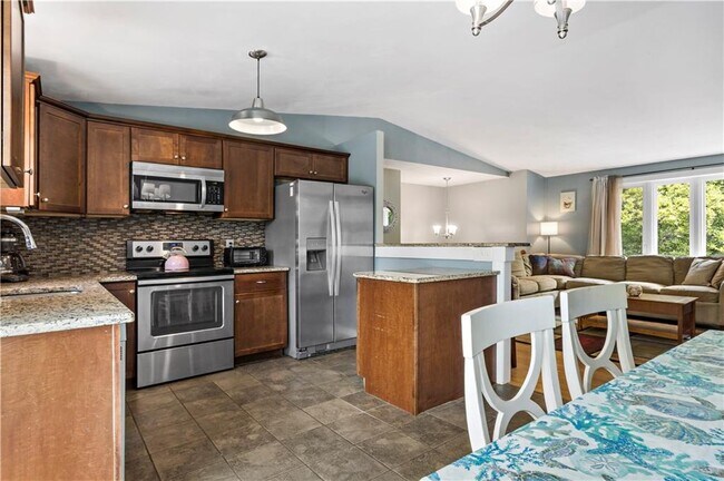 Building Photo - 66 Tupelo Trail